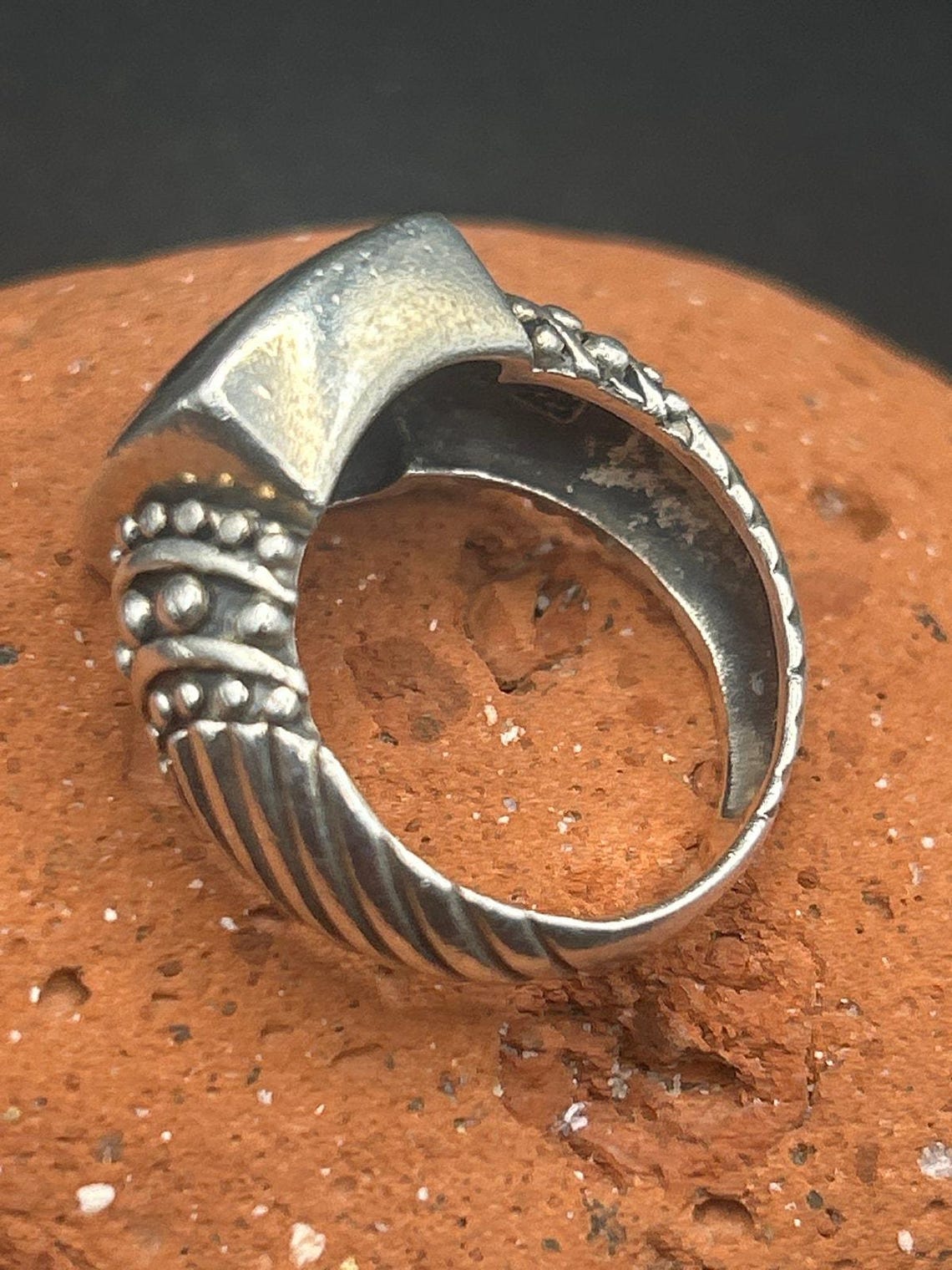 Vintage 90s Sterling Silver Black Onyx Statement Ring Size 7 Thailand 925 Ribbon, photo 5 of 7