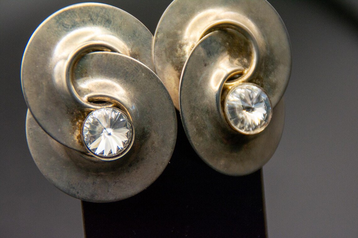 Vtg Norma Jean Swirl Clip On Earrings Large Rivoli Headlight Crystal 80s 90s, photo 2 of 5