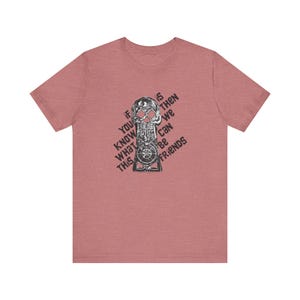 Camiseta unisex de manga corta con diseño de los Goonies Friends Copper Bones. Willy el pirata con un solo ojo puede ser amigo. Búsqueda del tesoro.