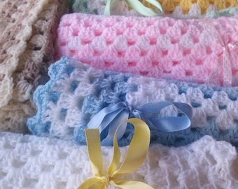 Modèle de couverture de bébé au crochet