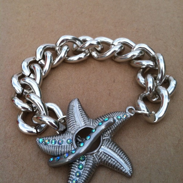 Starfish and Blue Rhinestone, Chunky Chain Bracelet