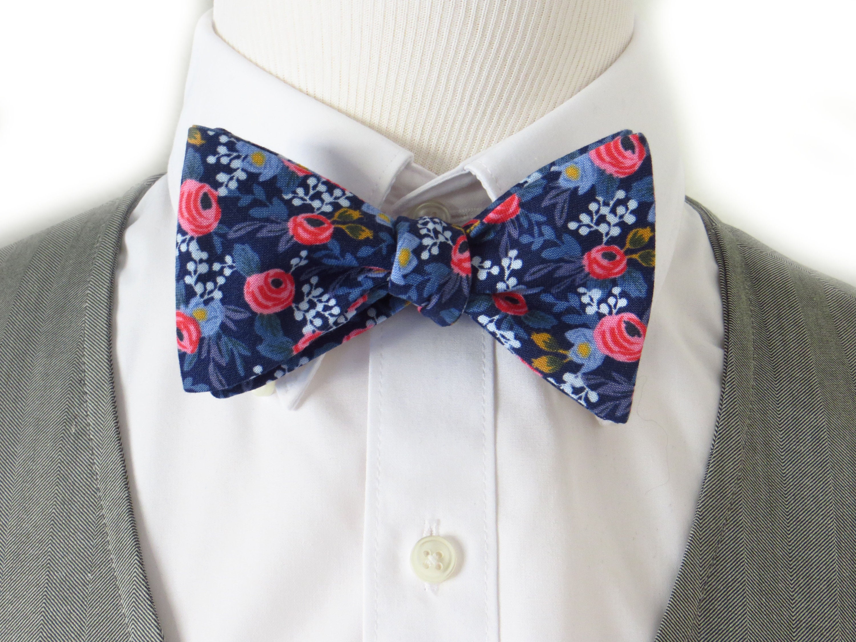 Blue Navy Floral Bow Tie Blue Floral Necktie SelfTie Bow Etsy
