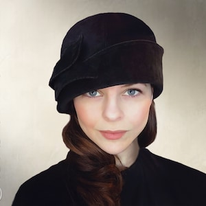 DIGITAL SEWING PATTERN - Daryn, 1920s Twenties Cloche Hat for Child or Adult - pdf download