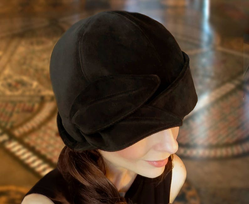 SEWING PATTERN  Daryn 1920s Twenties Cloche Hat for Child or image 3