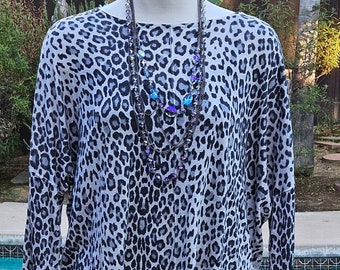 Vintage H & M super soft long leopard print lightweight sweater animal print tunic top black white sexy leopard print long Tee shirt gift