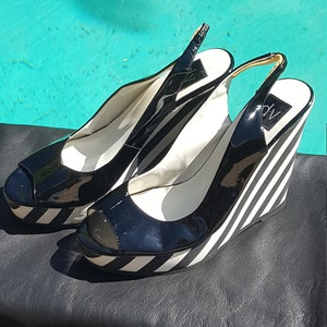 Black and white striped wedges hotsell