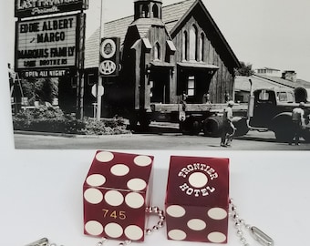 Rare MCM vintage Frontier Casino Las Vegas souvenir dice keychain keyring gambler craps tablegames collector&#39;s gift lucky keychain obsolete