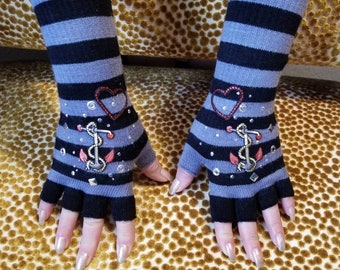 Striped fingerless bling gloves punk rocker style pirate skulls anchors hearts awesome tattoo gauntlets rockabilly gloves gift wrist warmers