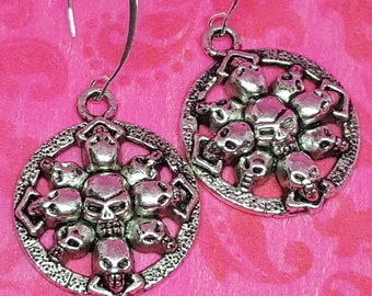 Awesome 925 sterling silver amazing baby shower gift bib spit happens funny humor teddybear new mommy gorgeous punk rocker hippie earrings