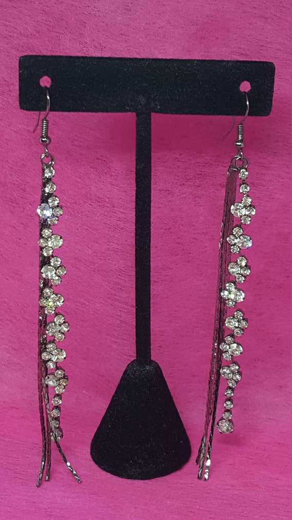 Gorgeous long crystal rhinestone earrings vintage… - image 2