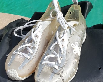 80s jelly shoes and bolsas