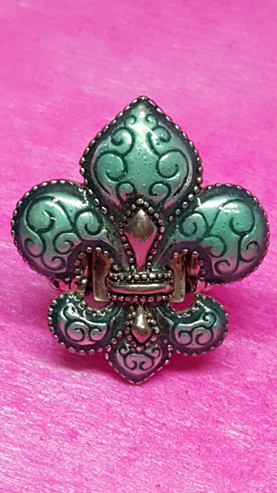 Big costume jewelry rings deals