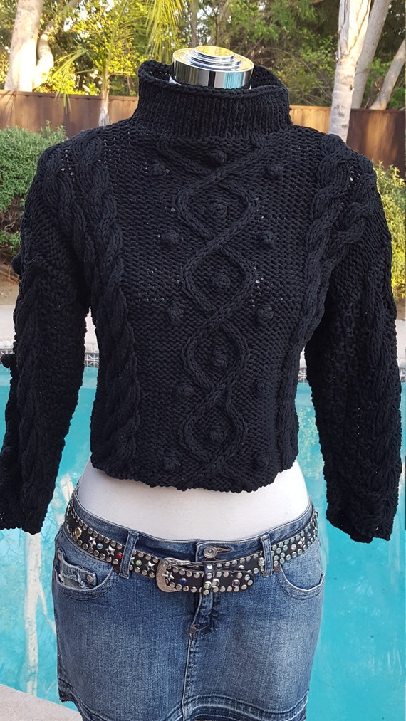 SALE Hand Knit Sweater Short Sleeve Vintage 80s Black White Geometric Skyline Pattern Art Deco One of a Kind Lightweight Size Small Medium