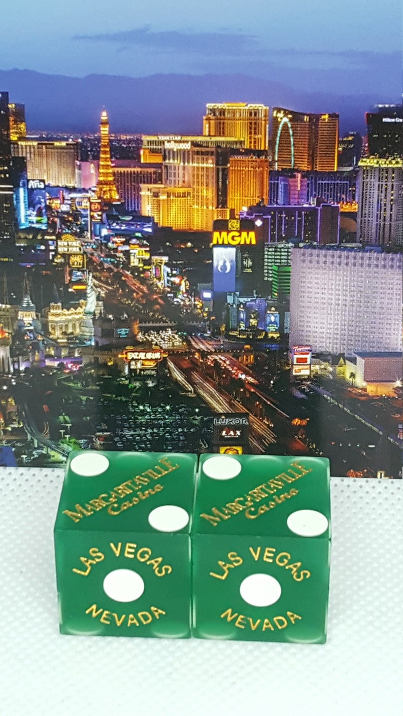 Amazing rare vintage green Margaritaville Las Vegas Casino dice bones craps shooter tablegames fun gambler souvenir memorabilia mancave