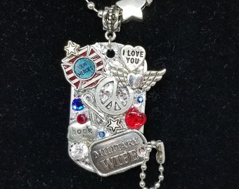 Awesome military wife dogtag charm necklace memorial war hero patriot USA flag peace love family airforce army America marines amazing gift