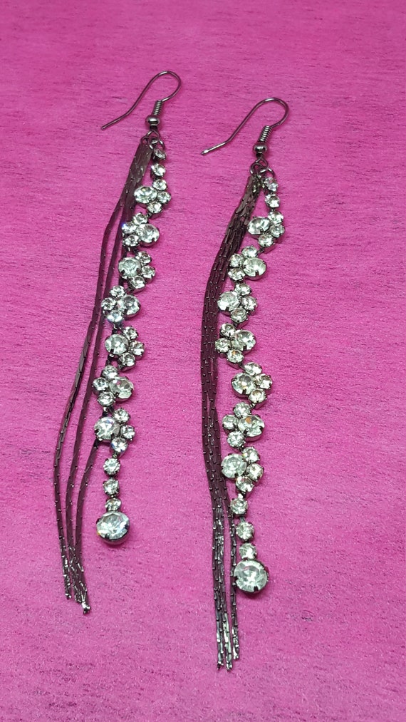 Gorgeous long crystal rhinestone earrings vintage… - image 1