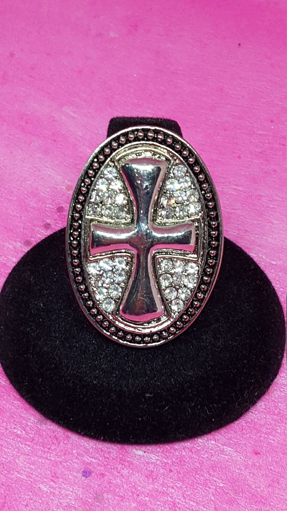 Stunning vintage silver celtic Cross rhinestone s… - image 1