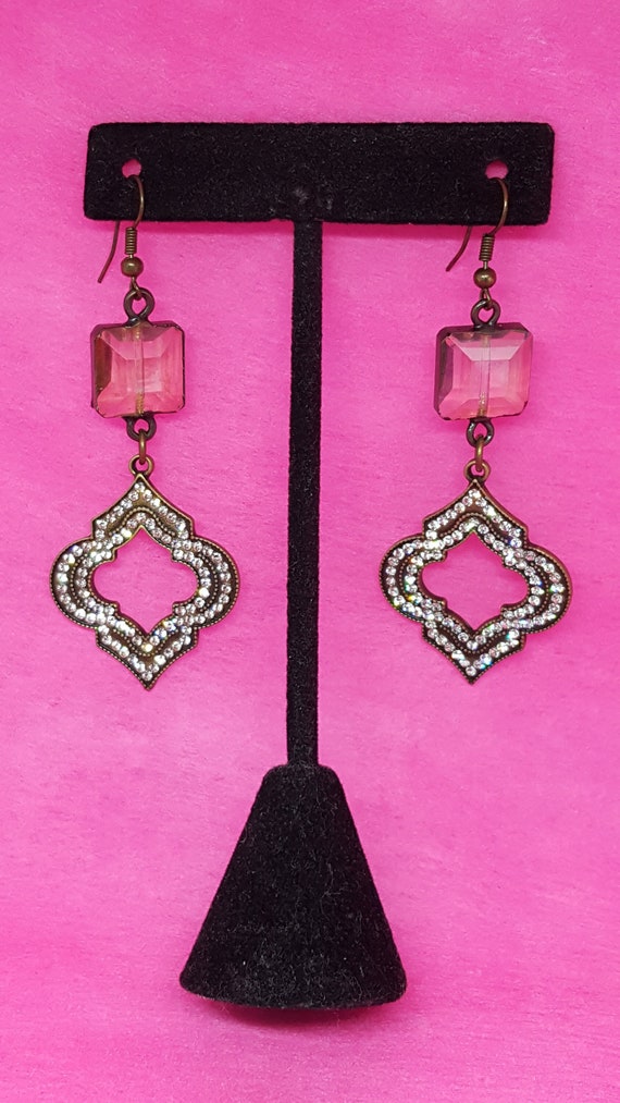 Vintage artdeco crystal rhinestone earrings amazin