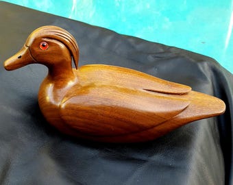 Vintage wooden duck decoys mallard ducks ducklings rustic western decor ranchouse decor wooden momma duck MCM midcentury wood duck decoys