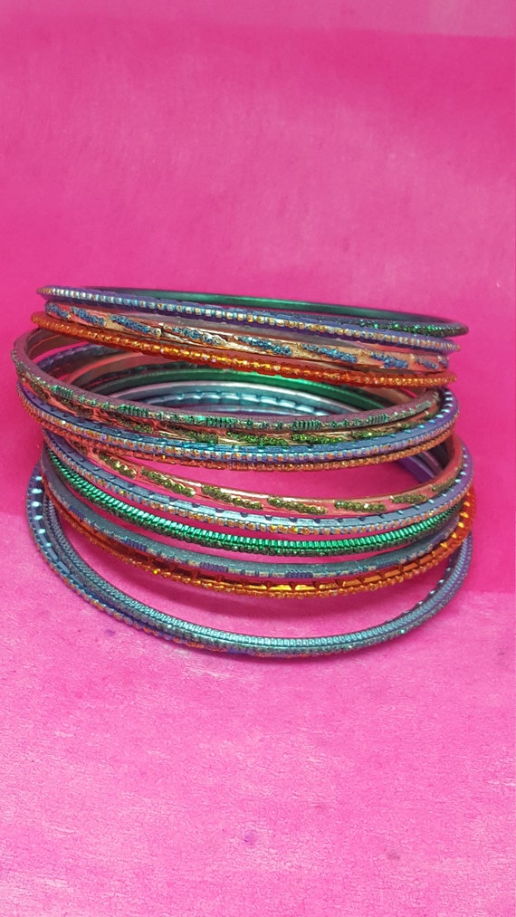Gorgeous vintage sparkle bangle bracelets stackab… - image 1