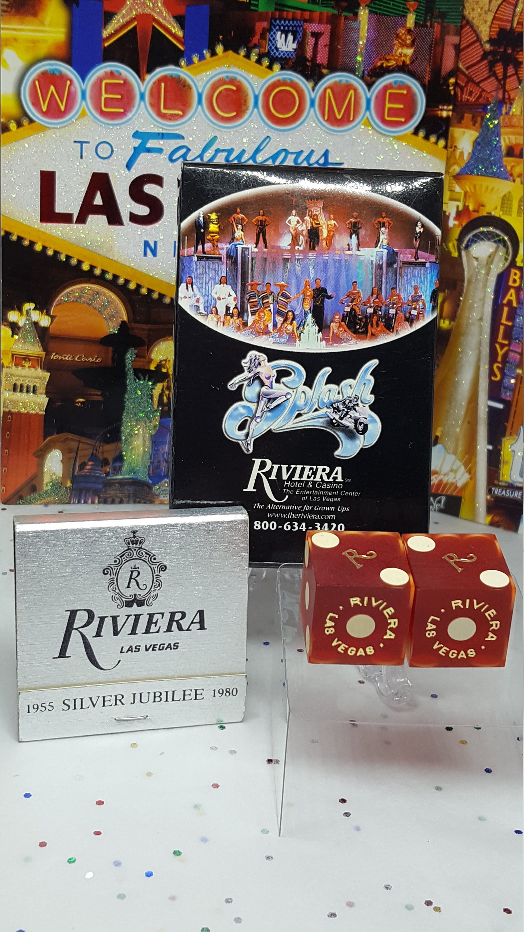 Wow Riviera Las Vegas Dice Rare Vintage Casino Souvenir Bones 