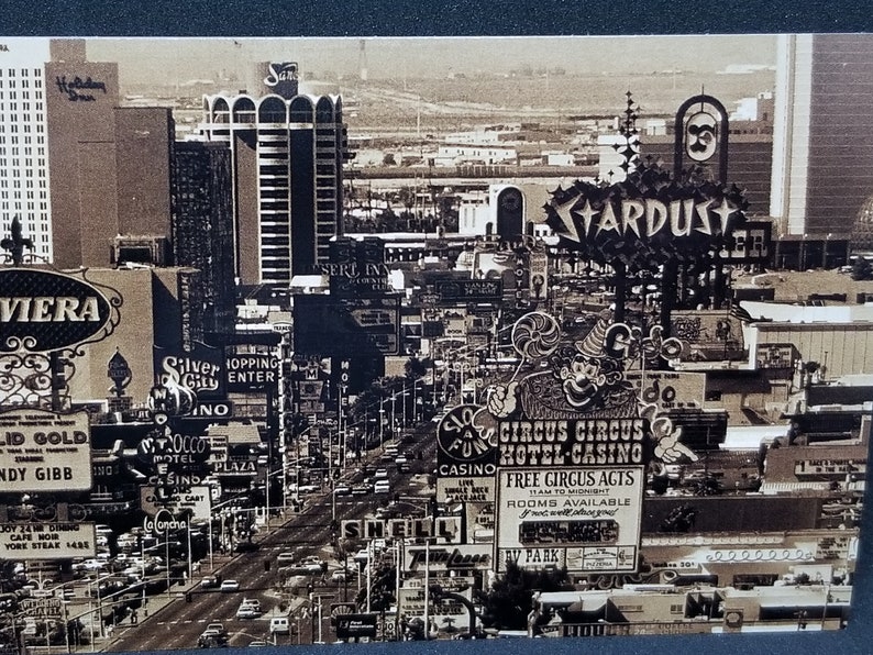 Legendary Stardust Las Vegas Vintage Roulette Chip & Lighter Etsy