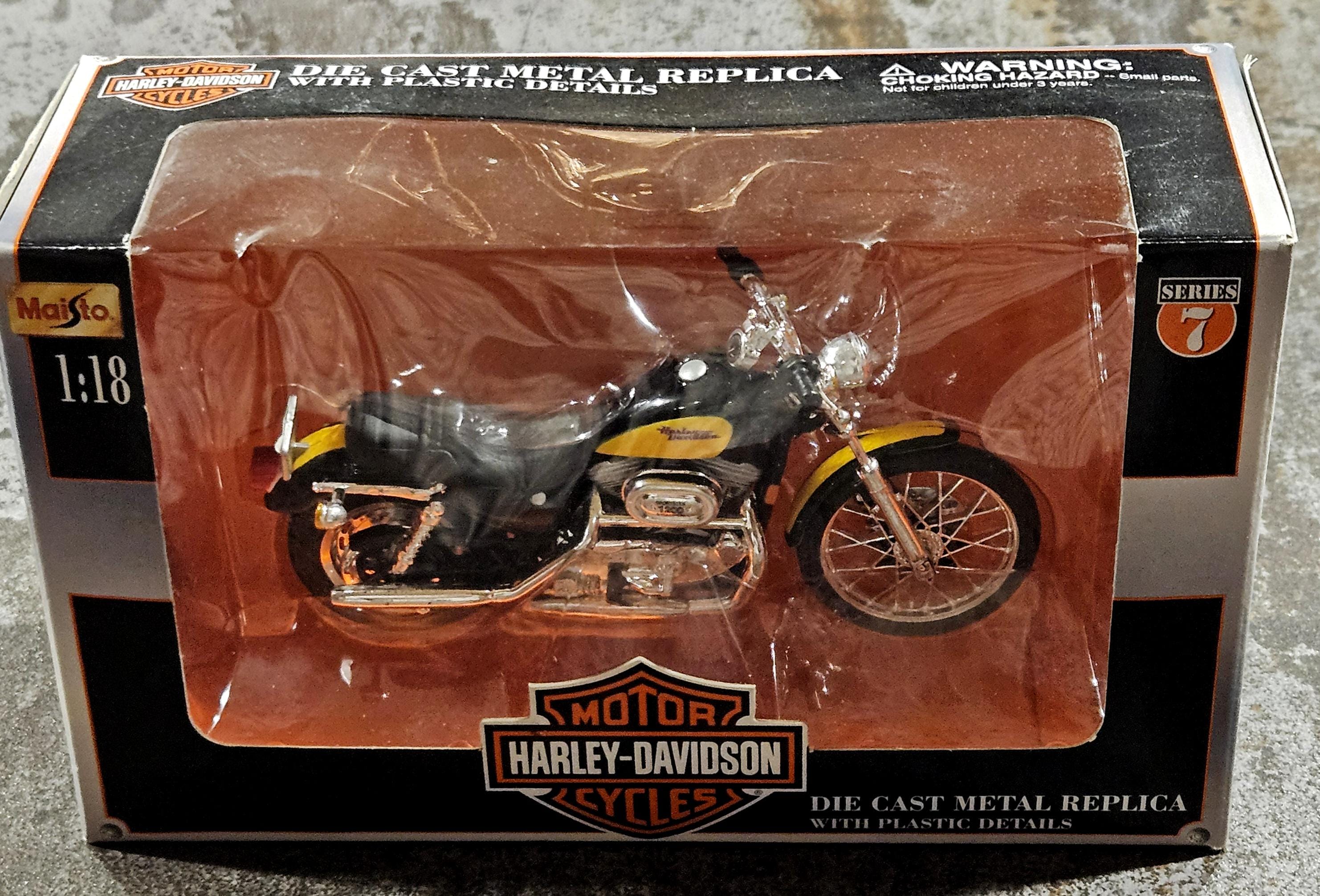 Vintage Harley Davidson Die Cast Motorcycle in Original Box Harley