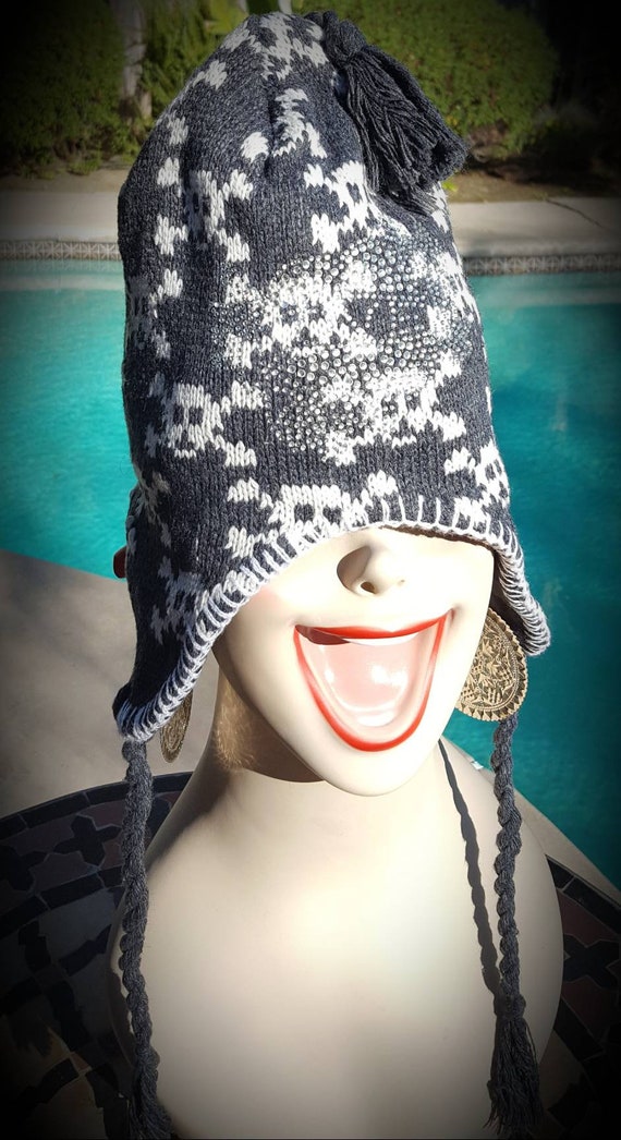 Awesome Skull and Bones Ski Earflap 