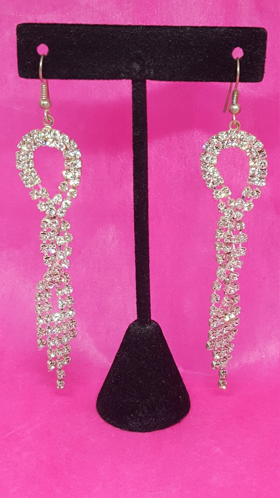 Gorgeous vintage sparkly crystal long earrings se… - image 1
