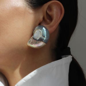 Handmade Nautilus Shell Earrings, Natural Ocean Jewelry, Silver Beach Jewelry, Beach Earrings, Unique Shell Studs, Beach Bride Earrings Gift