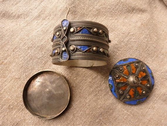 Vintage Bangle box  Tribal Jewelry  Enamel Berber Bracelet and Box