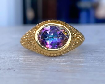 Mystic Blue Topaz Rose Gold Ring Round Mystic Garden Blue Topaz Ring Granulation Milgrain Signet Amethyst Gold Ring Size 7.25US