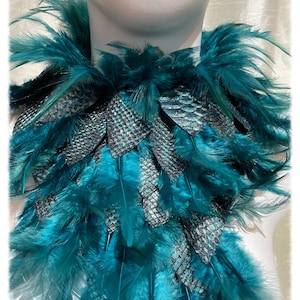 Neckpiece Leaf Green - FINK