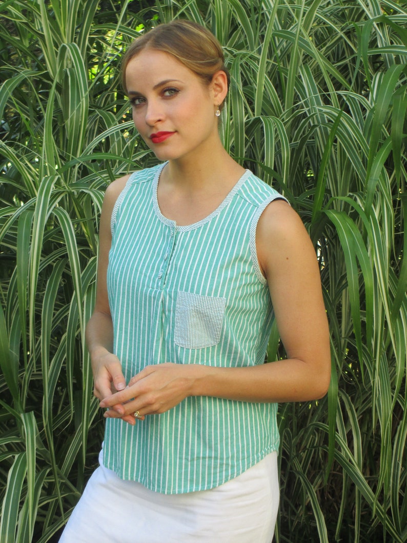 1990s Sleeveless green striped blouse Susan Bristol