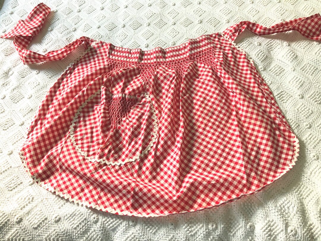 Vintage Hand Smocked Red Gingham Half Apron With Rick Rack - DARLING ...