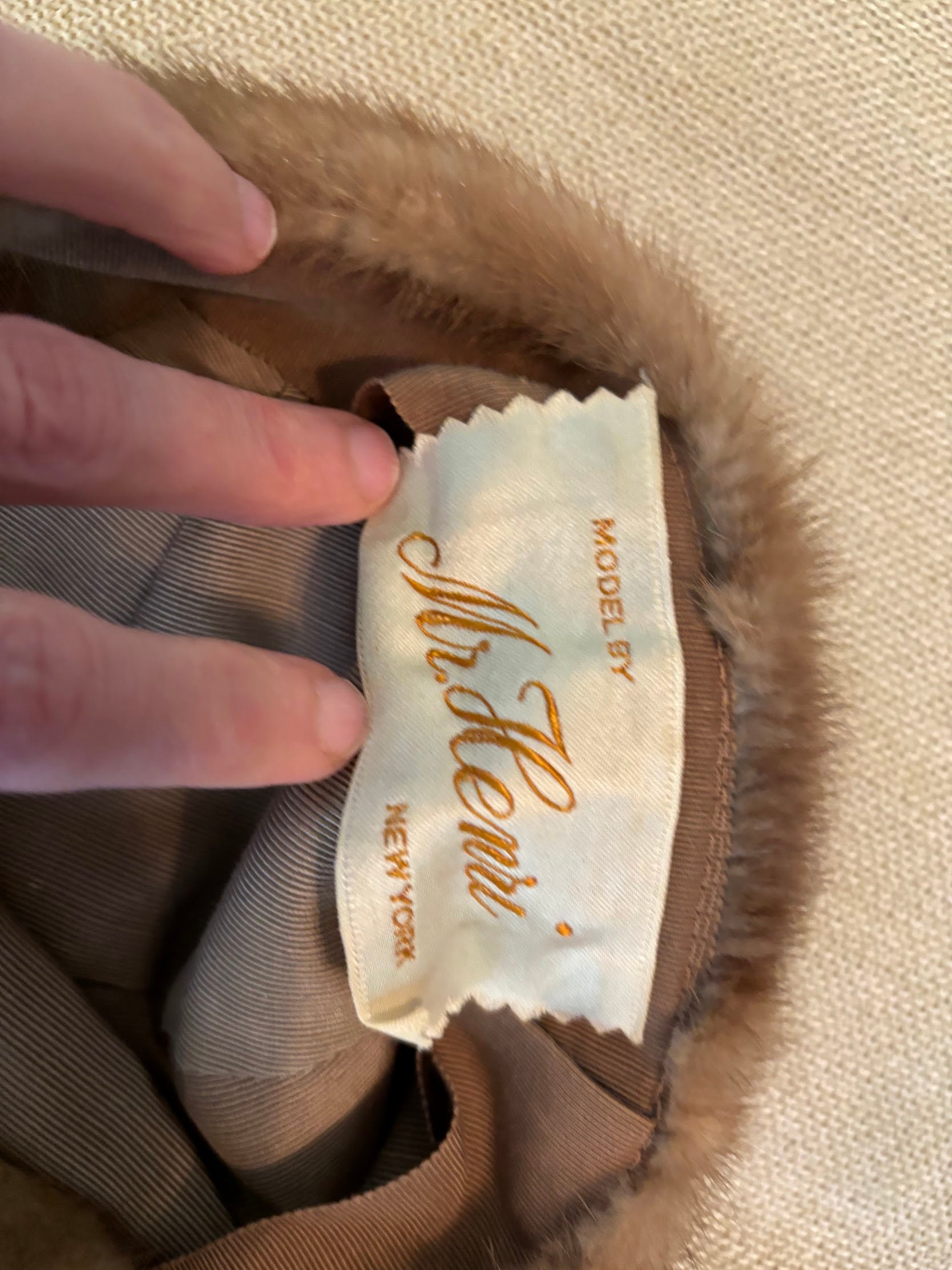 Vintage 1950\'s Fur beret by Mr Henri 1950s 1960s Modern Miss White Fur Hat Beret - Etsy main image 2