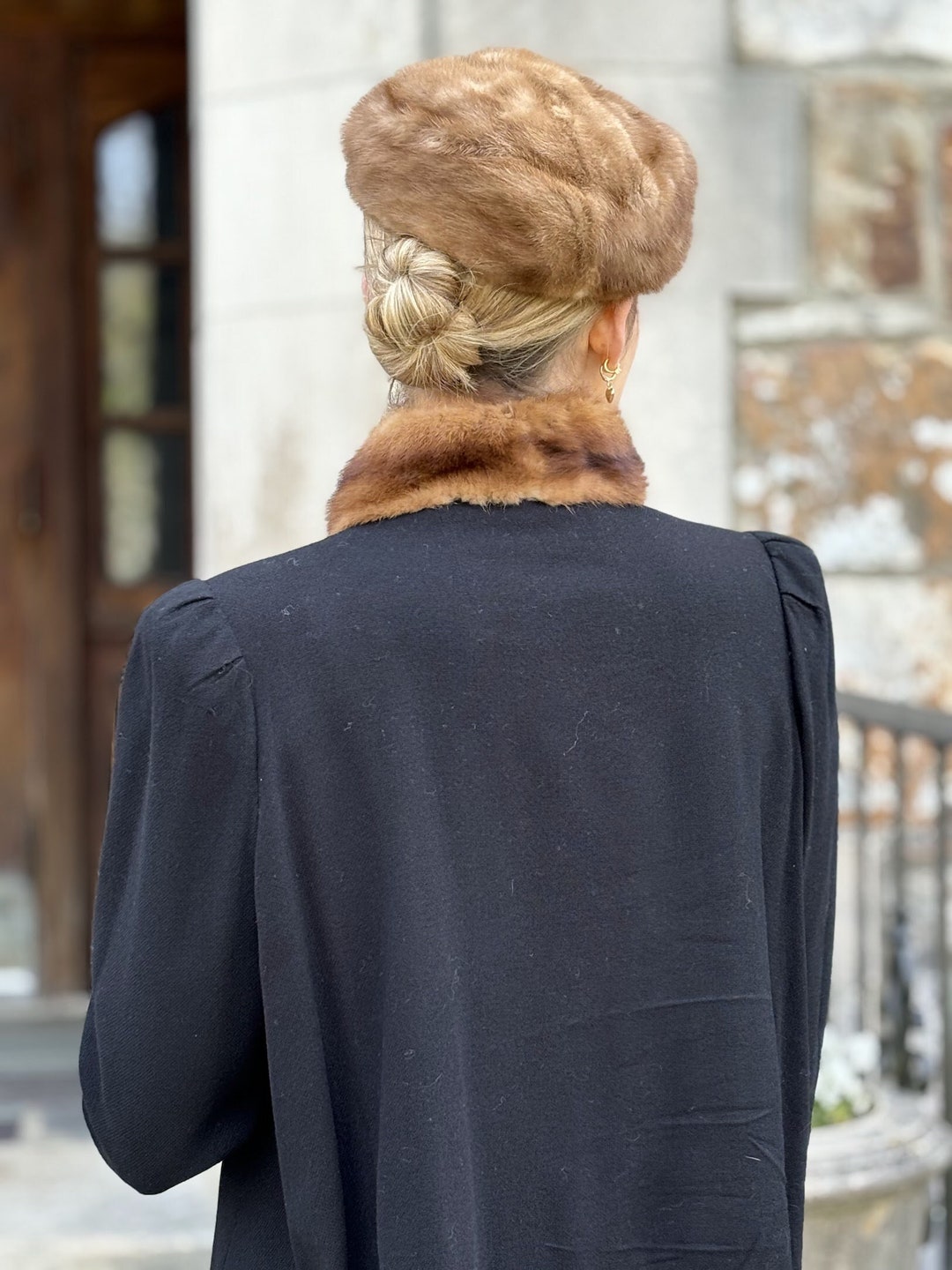 Vintage 1950\'s Fur beret by Mr Henri Vintage 1950s Mr. Henri New York Designer Mink Fur Hat  main image 2