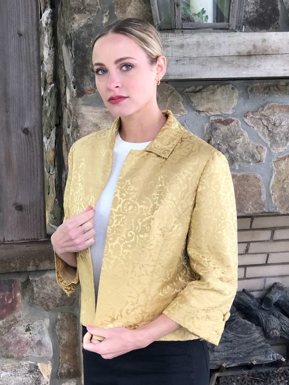 Beautiful 1960s Golden Silk Damask Royal Lynne Jacket… Gem