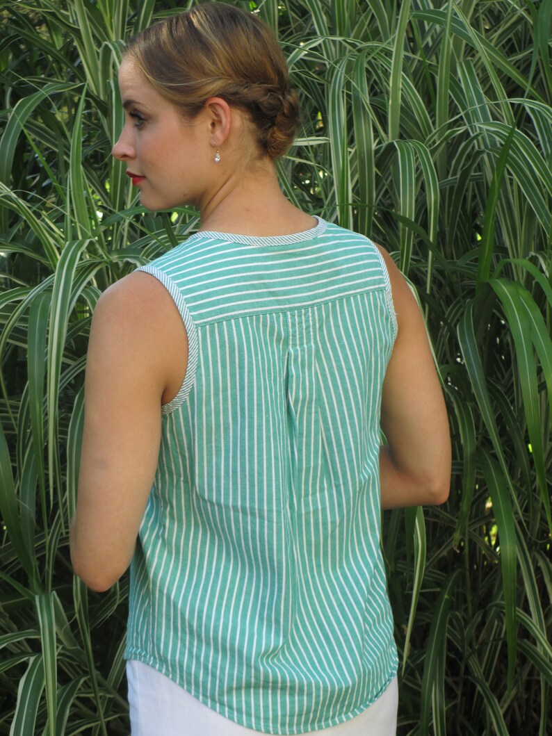 1990s Sleeveless green striped blouse Susan Bristol