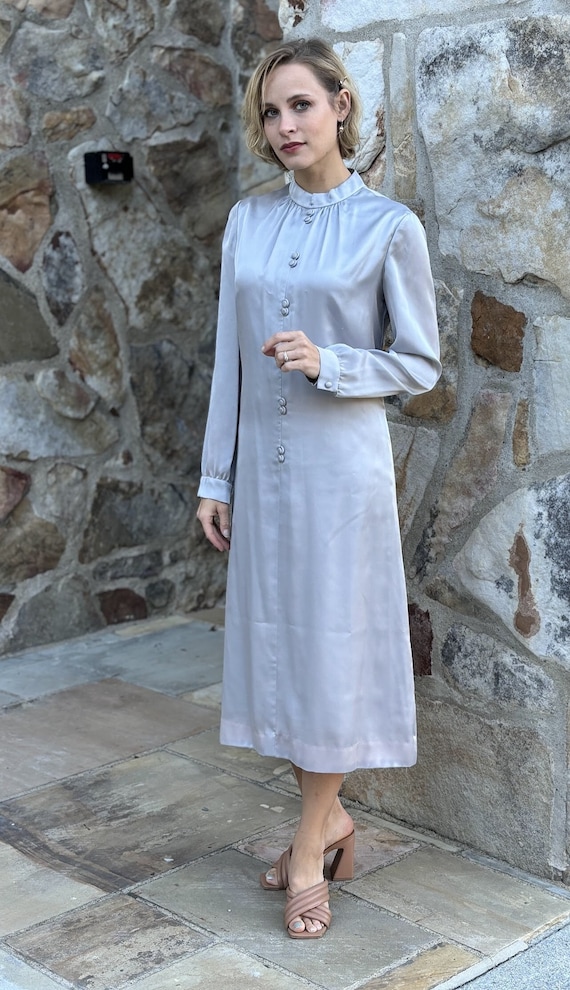 1960s Adele Simpson Silver Silk Long Sleeved Cock… - image 1