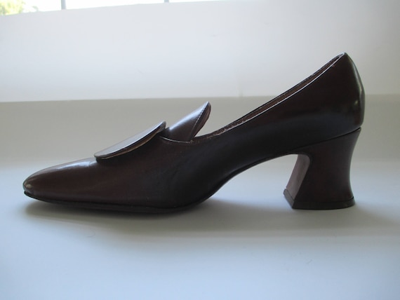 1960s Mod Brown Leather Shoes Pumps - Size 6.5 N