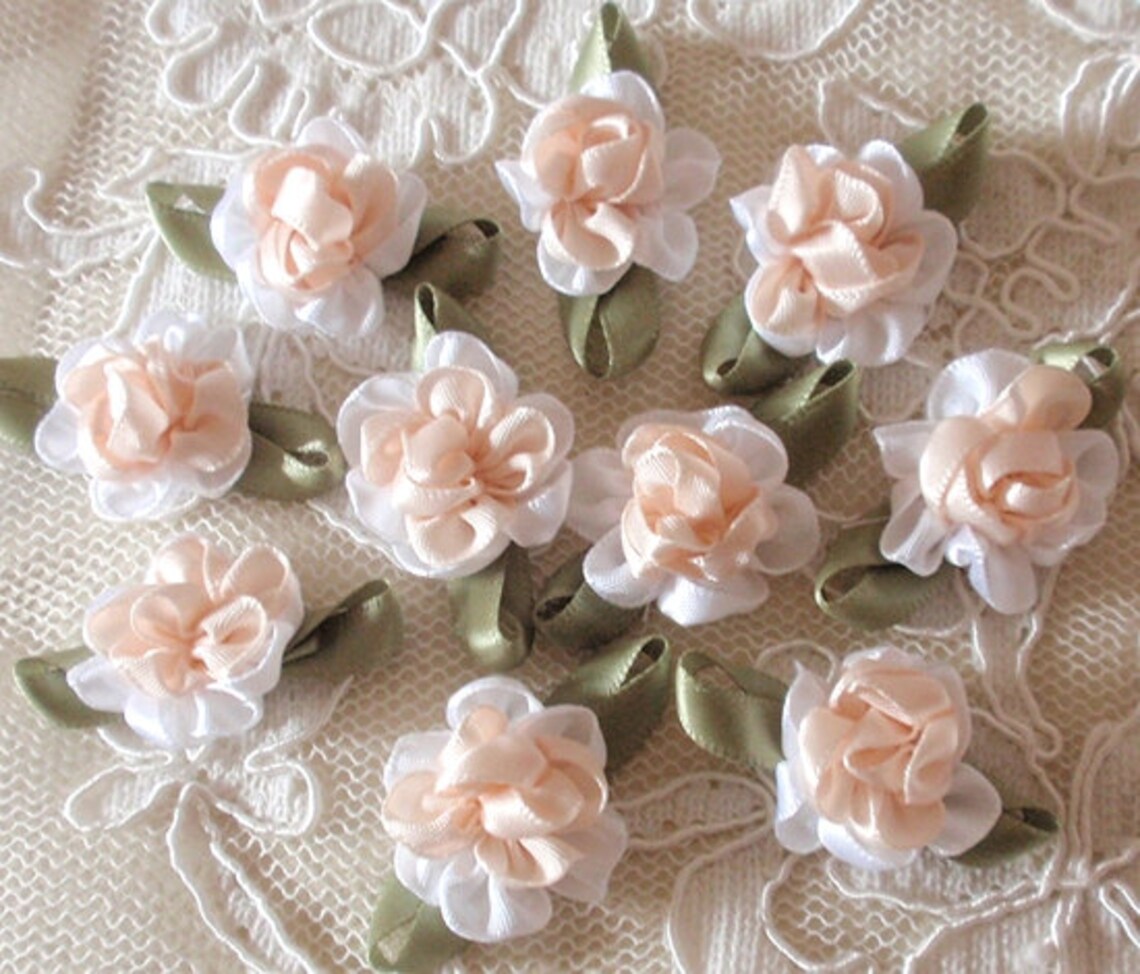 1 Inch Ribbon Roses 10 Handmade Ribbon Flowers With Leaves (1 Inch, With Leaf Size 1-1/4 ...