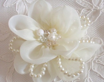 Lager Handmade Organza Flower  (3-1/2 inches) in Off White  More Colors to Choose MY-405-07  Ready To Ship