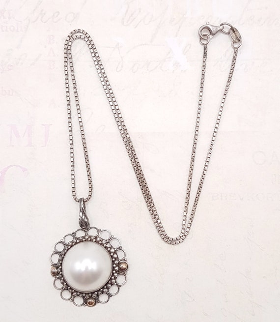 Vintage Sterling Silver Pearl Circle Pendant Neck… - image 2