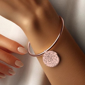 Bracelet en or rose carte des étoiles personnalisée Bracelet de carte des étoiles ciel nocturne personnalisé, bracelet de carte des étoiles pour votre date et votre lieu, carte des étoiles personnalisée