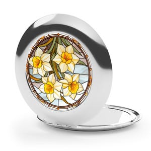 Daffodil Birth Flower Month Compact Travel Mirror, Floral Makeup Mirror, Gift for Her, Beauty Accessory, Mother&#39;s Day Gift, Compact Mirror