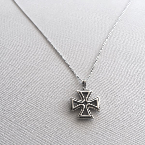 Maltese Cross in 925 Sterling Silver, Cross Jewelry.