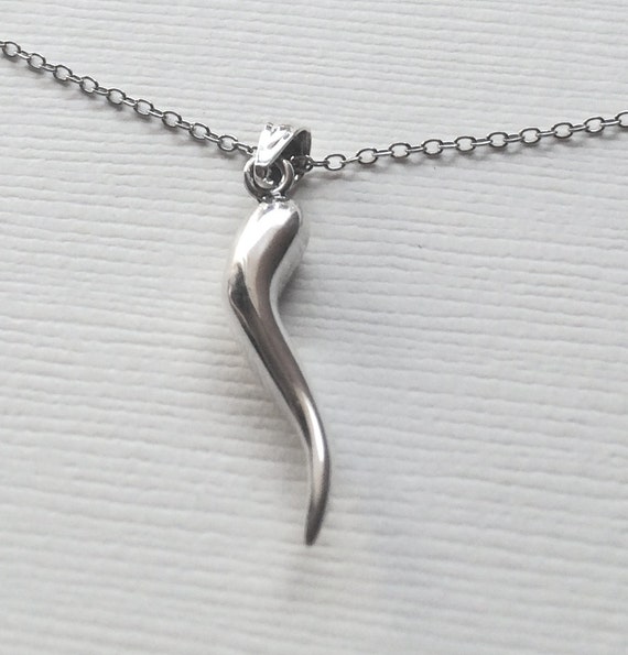 The Corno; Italian Horn Amulet in Sterling Silver, Cornetto