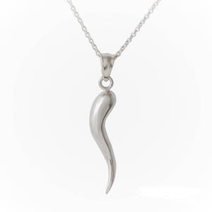 The Corno; Italian Horn Amulet in Sterling Silver, Cornetto Necklace, Cornicello Pendant, Horn Jewelry, Good Luck Necklace.