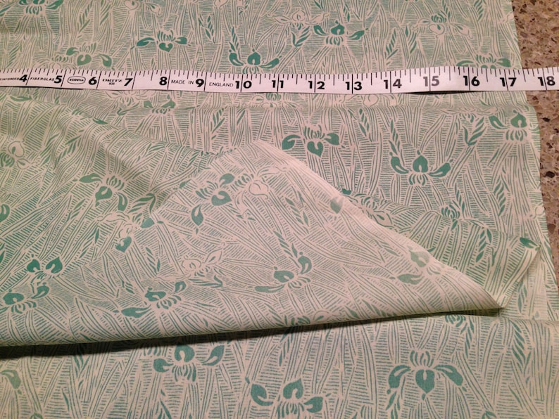 Semi-Sheer Cotton Fabric with Green Leaves,Stems on a Cream Background 45 Wide 3 18 Yards Vintage Soft